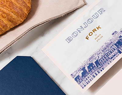 Две сильные вспышки произошли на Солнце